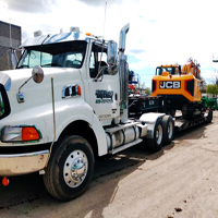 Howard's Heavy equipment towing